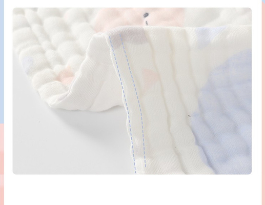 Statisches gesponnenes 6 Schicht-Gauze Fabric Strawberry And Flower-Antimuster