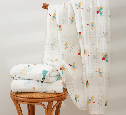 Gekämmte Baumwollmehrschichtige Windung Gauze Blanket Soft Gauze Fabric