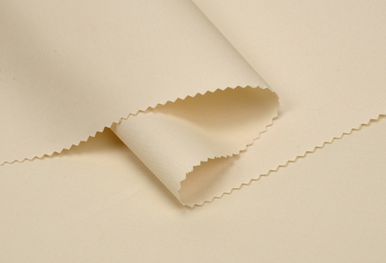 Hoher Festigkeits-Körper nachgemachtes der Tencel-Baumwollhemd-Gewebe-färbte zufälliger Kleidungs-40sX40s 185GSM